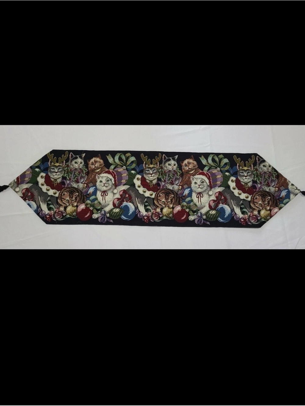 Cats & Kittens Christmas Tapestry Table Runner w/Tassels 52" L x 14" Xmas Decor